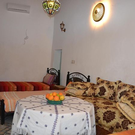 Riad Asmae Moustakim Fès Exteriör bild